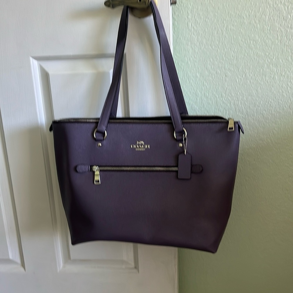 Coach bag brand new with tags never used